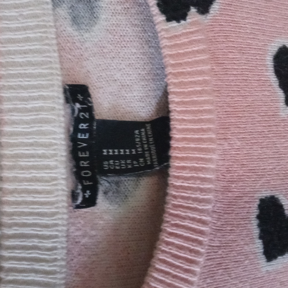 Forever 21  peachyPink Heart print Sweater - Picture 2 of 3